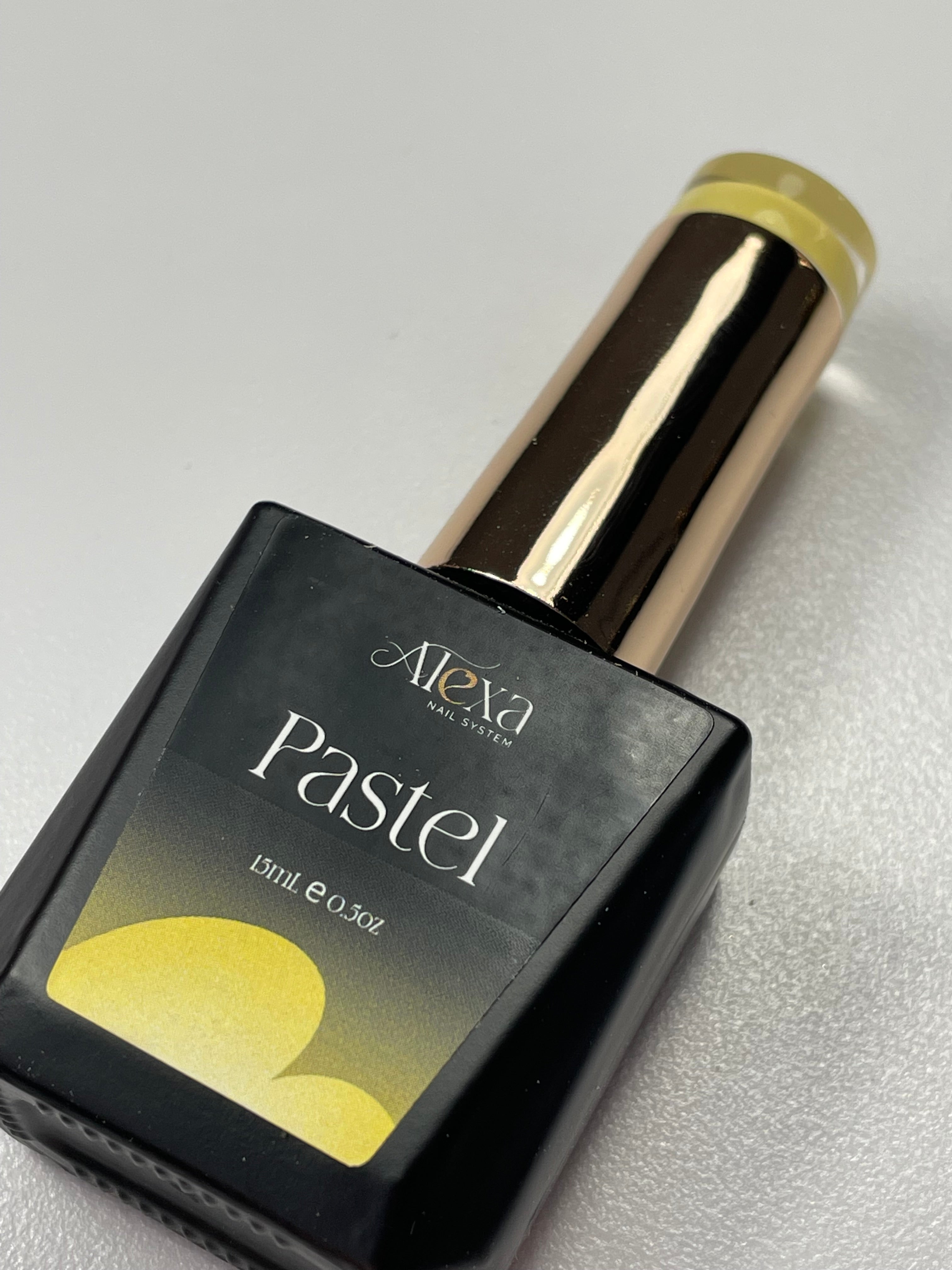 Pastel Amarillo