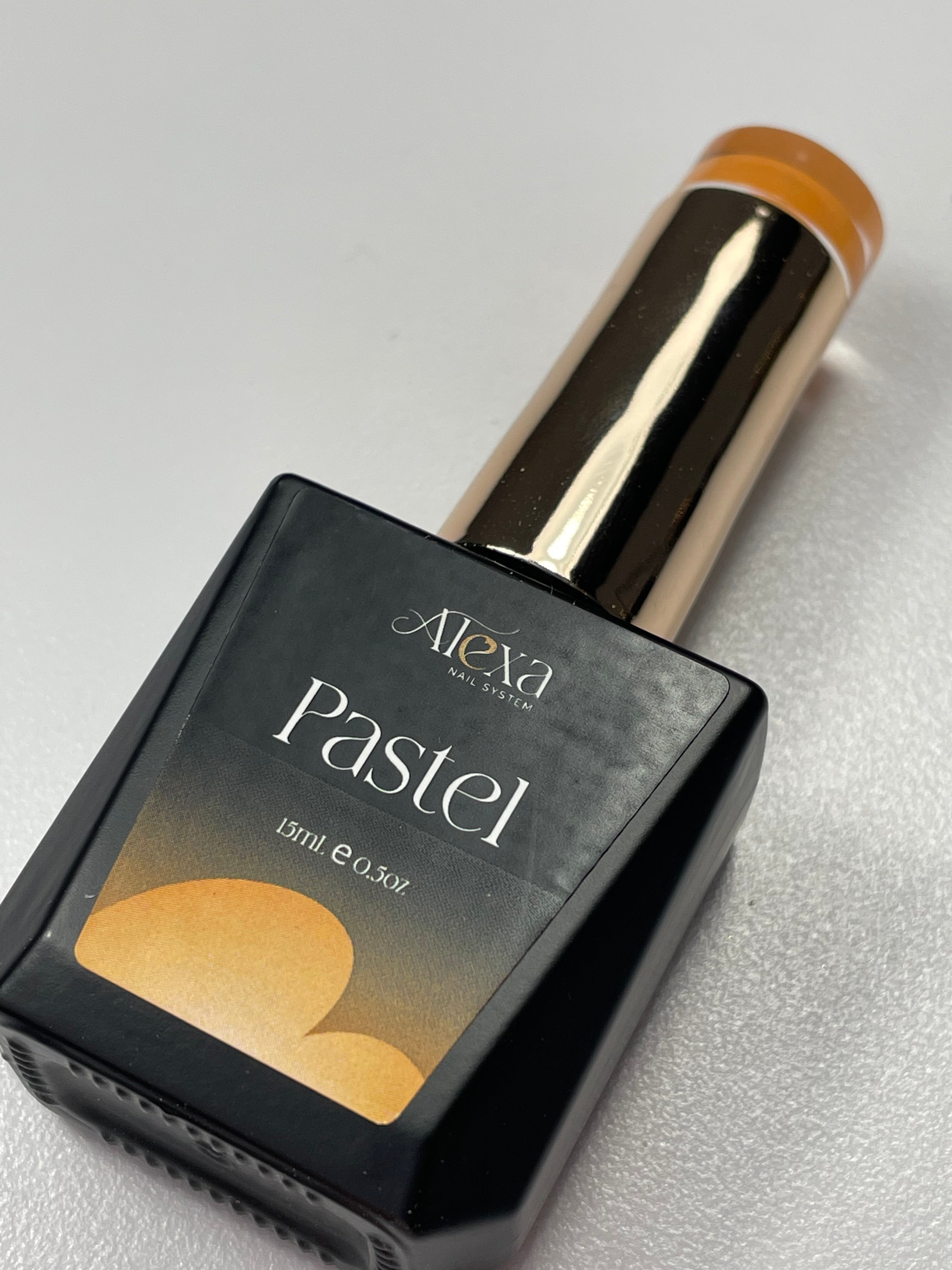 Pastel anaranjado